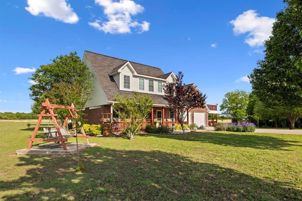 House in Bonham, Texas, United States 3 - 17749495