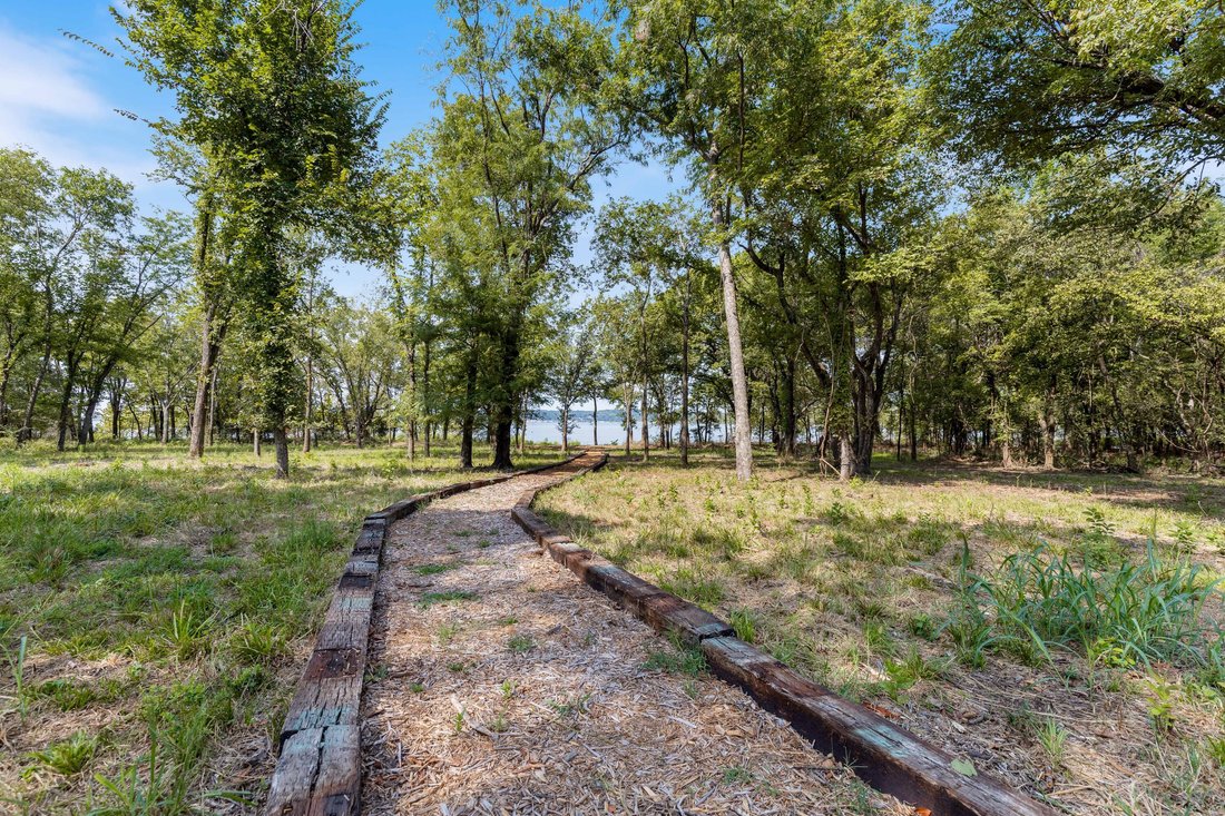 House in Monkey Island, Oklahoma, United States 4 - 17750374