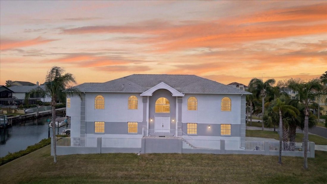 House in New Port Richey, Florida, United States 1 - 17750328