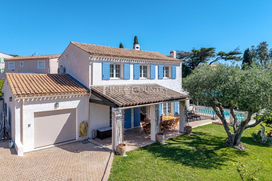 Villa in La Roquette-sur-Siagne, Provence-Alpes-Côte d'Azur, France 5 - 17741336