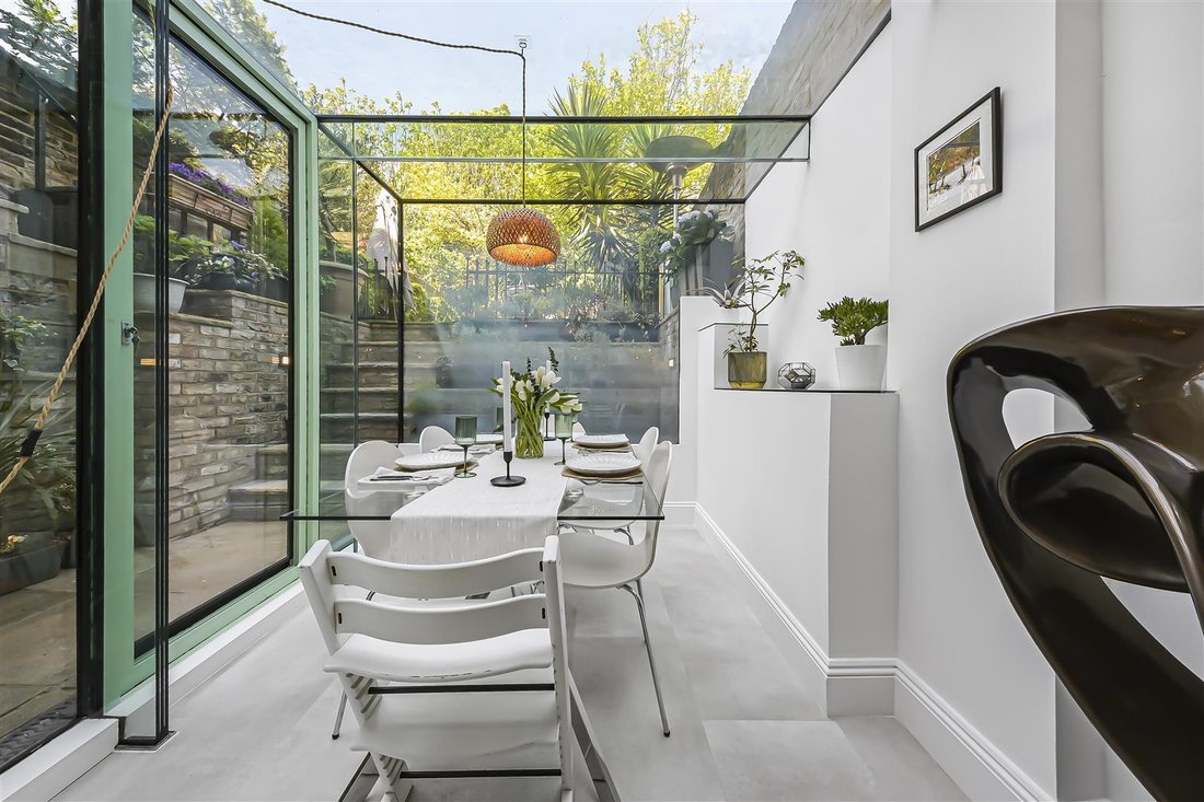 Apartment in Charing Cross, Westminster, England 1 - 16767806