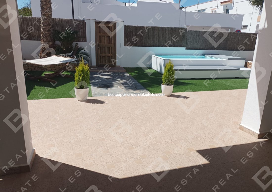 House in Sant Rafel de sa Creu, Sant Antoni de Portmany, Balearic Islands 2 - 17747370