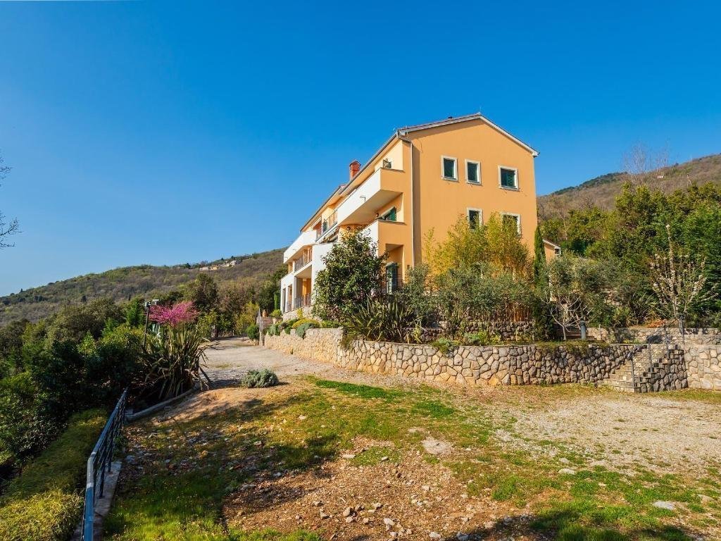 Villa in Opcina Moscenicka Draga, Primorje-Gorski Kotar County, Croatia 2 - 17739503