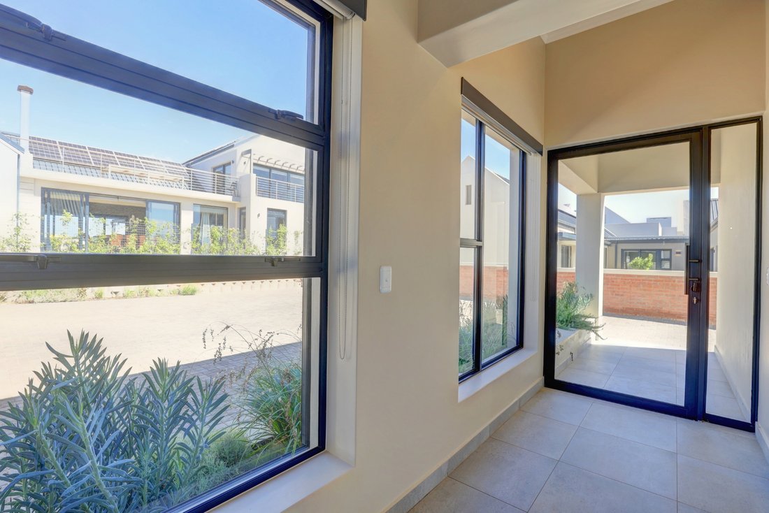 House in Hartenbos, Western Cape, South Africa 5 - 17747829