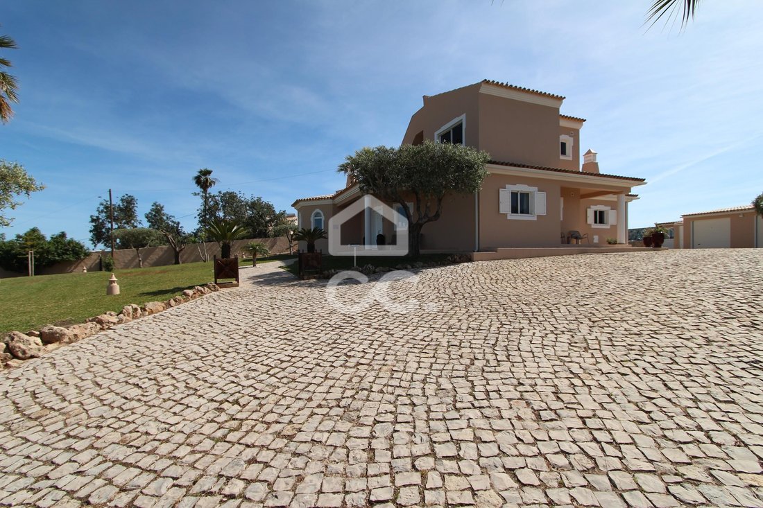 Villa in Armacao de Pera, Algarve, Portugal 4 - 17742407