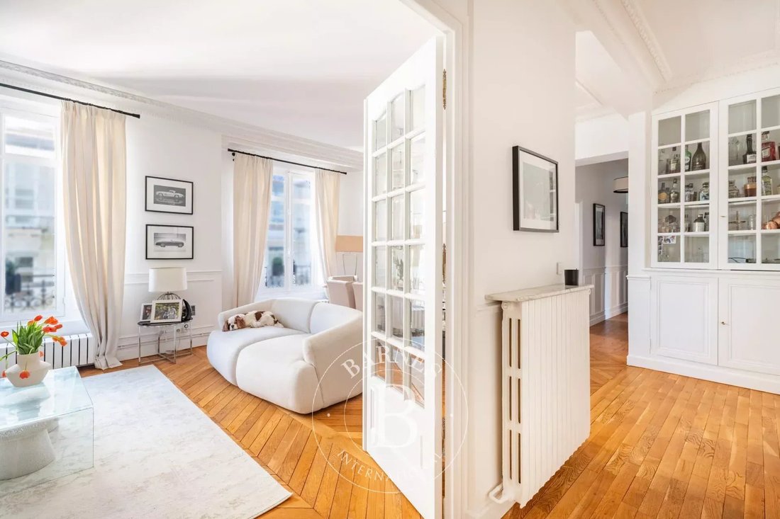 Apartment in Alsace, Saint-Germain-en-Laye, France 3 - 17745254