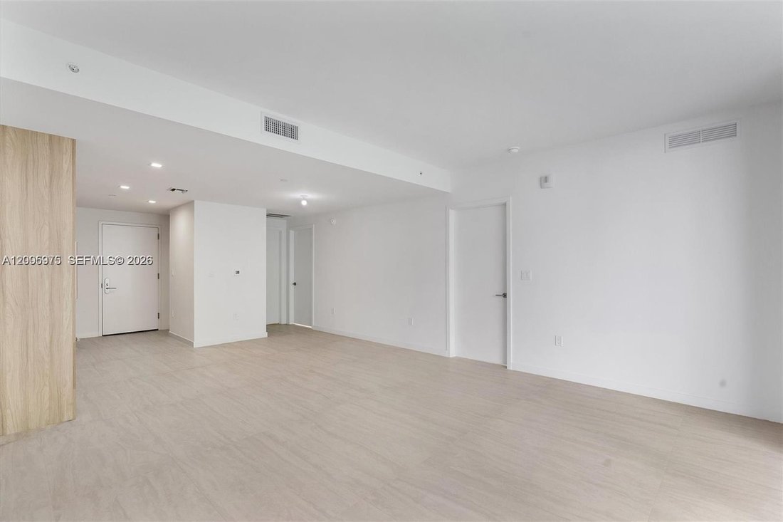Condo in Miami, Florida, United States 4 - 17745045