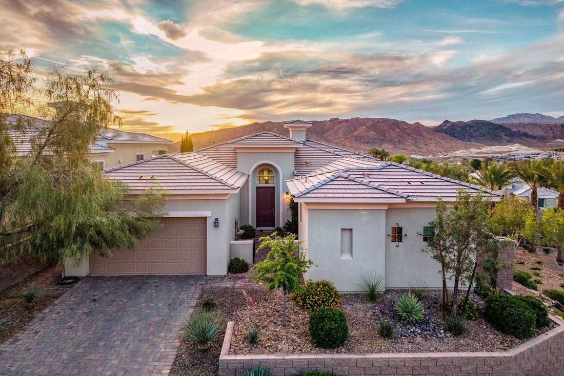 House in Henderson, Nevada, United States 1 - 17746551