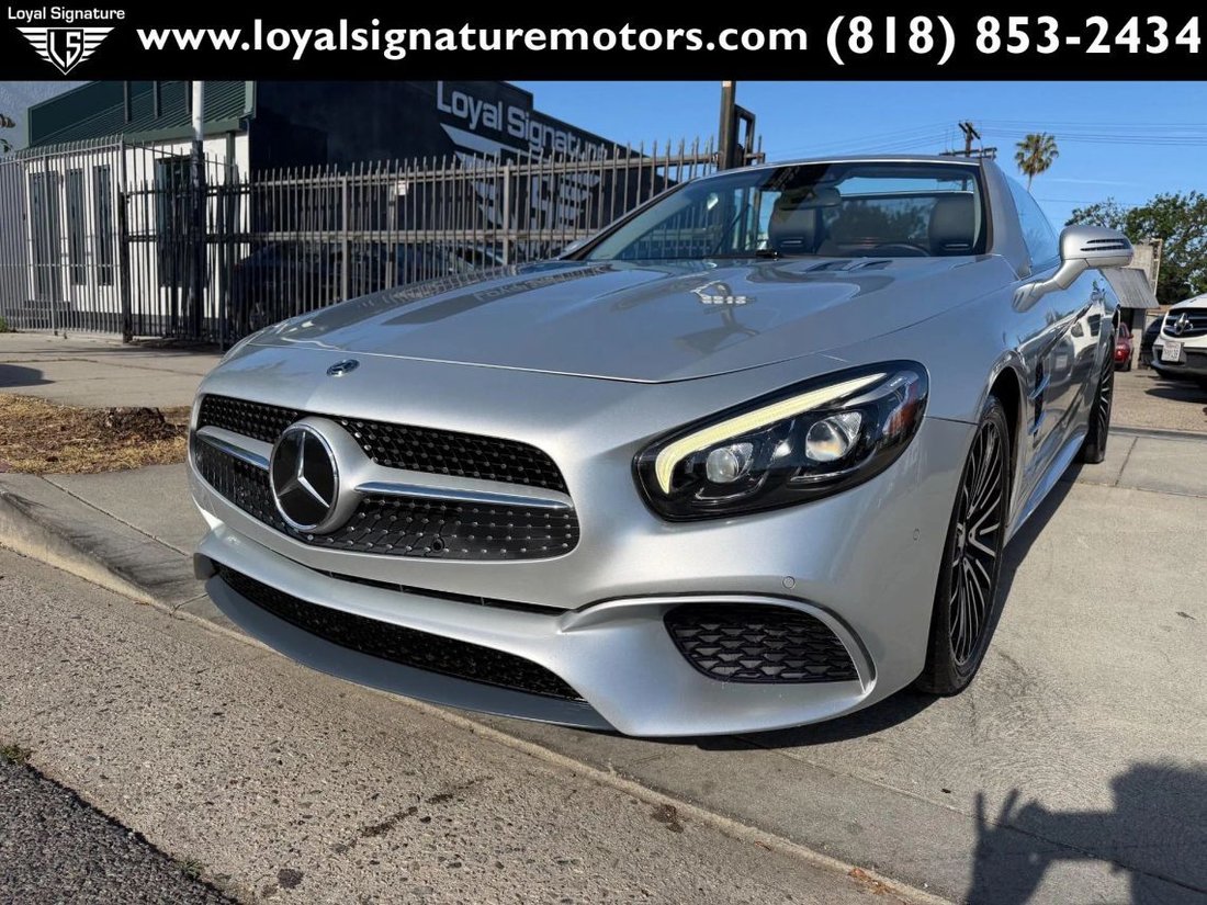 Cabriolet in Van Nuys, CA, United States 3 - 17746043
