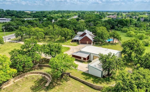 House in Weatherford, Texas, United States 1