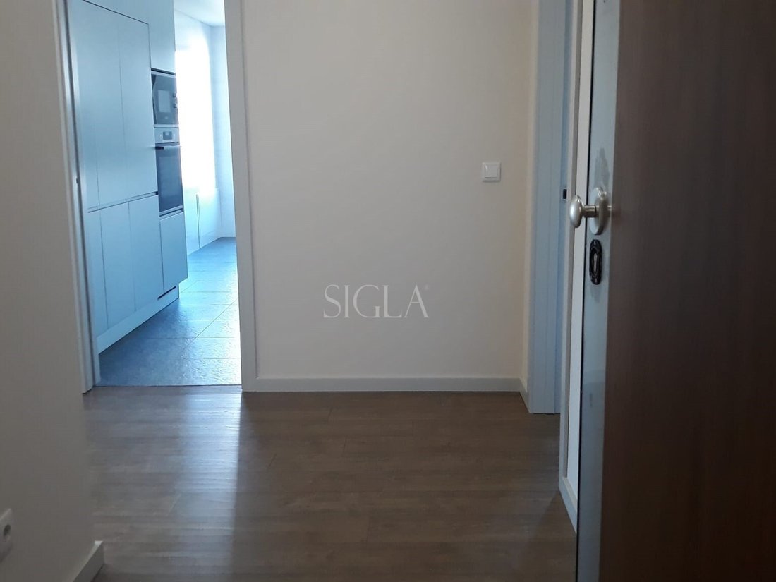 Apartment in Cedofeita, Santo Ildefonso, Se, Miragaia, Sao Nicolau e Vitoria, Porto District, Portugal 2 - 17745439
