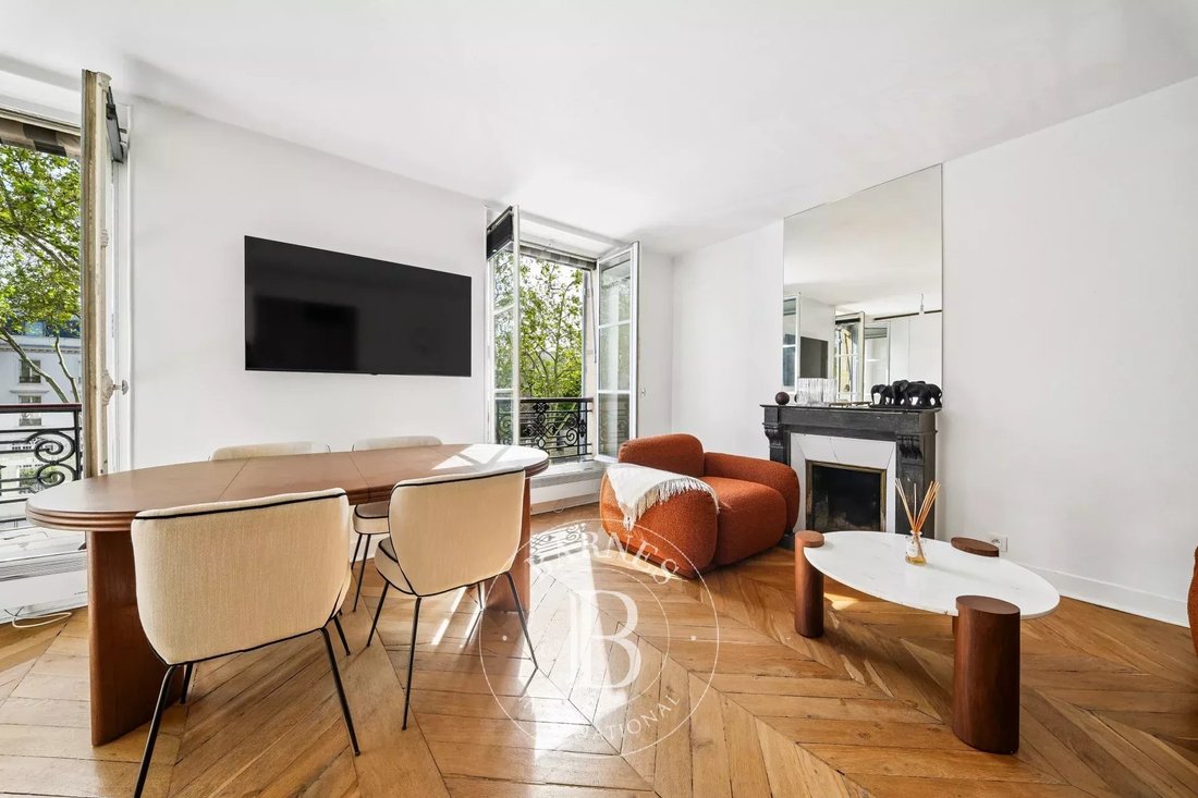 Apartment in Ecole Militaire, Paris 7e Arrondissement, Paris 4 - 17745181