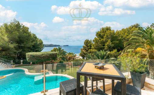 Villa in Costa de la Calma, Calvia, Balearic Islands 1
