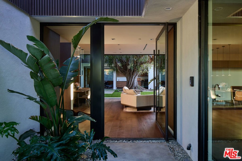 House in Culver City, California, United States 4 - 17747098