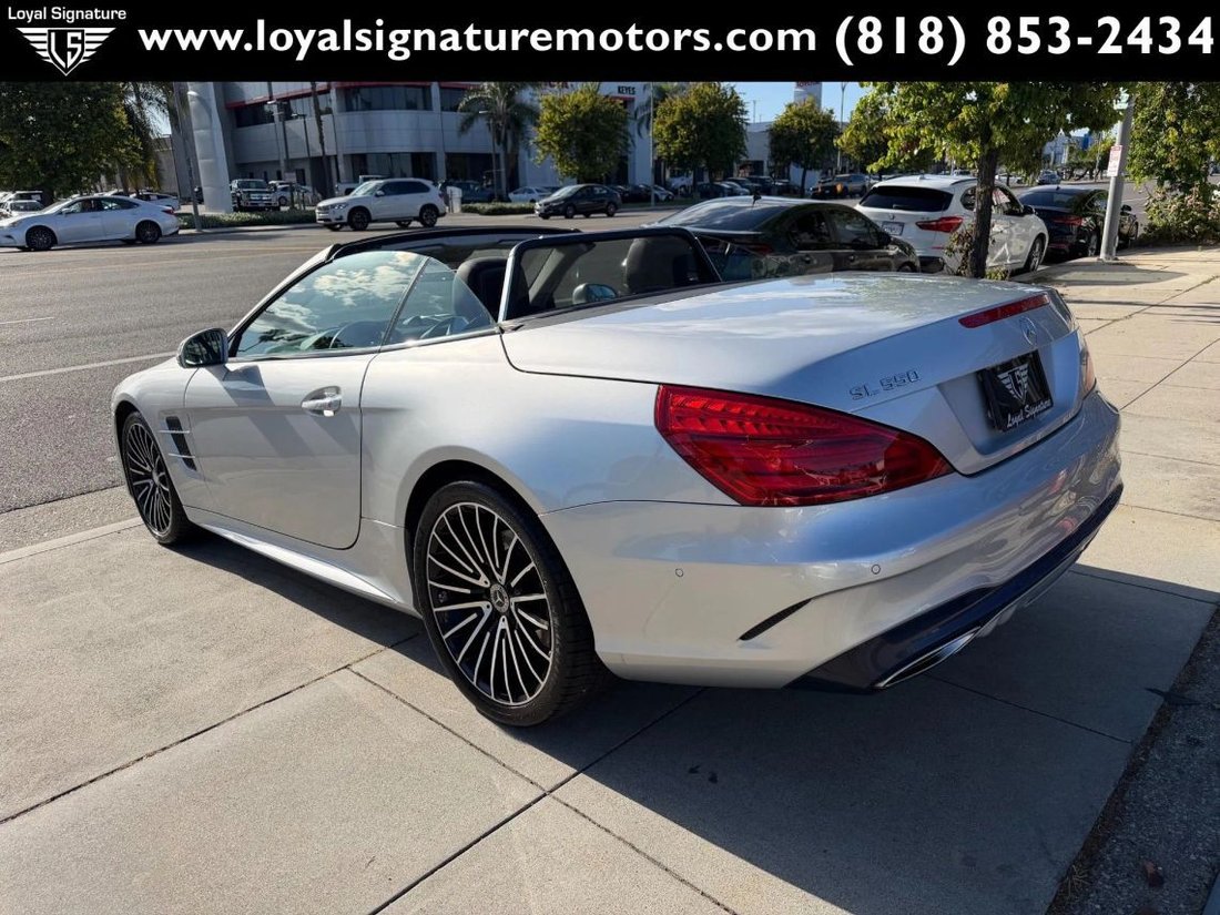Cabriolet in Van Nuys, CA, United States 5 - 17746043