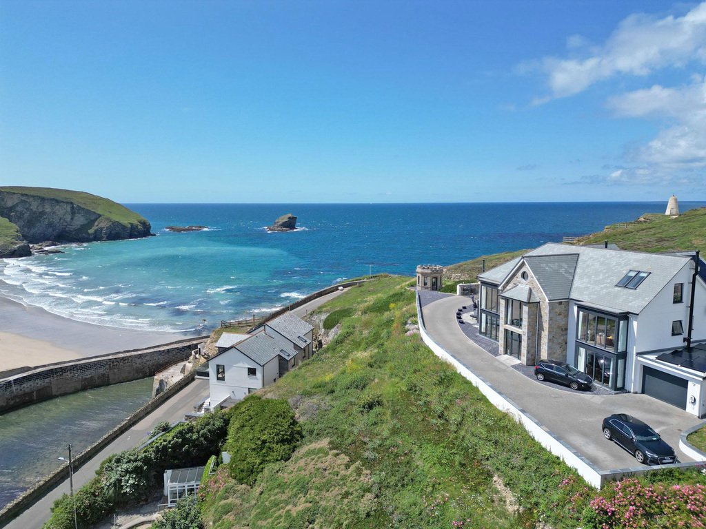 House in Portreath, England 1 - 17424049