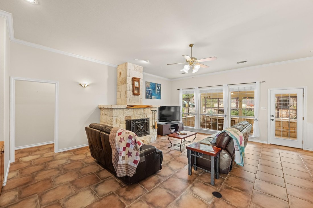 House in Dripping Springs, Texas, United States 4 - 17747804