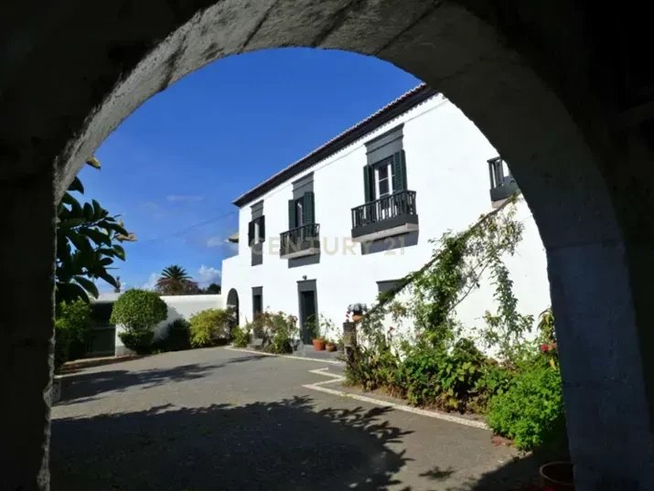 Villa in Rosto do Cao (Livramento), Azores, Portugal 2 - 15882992