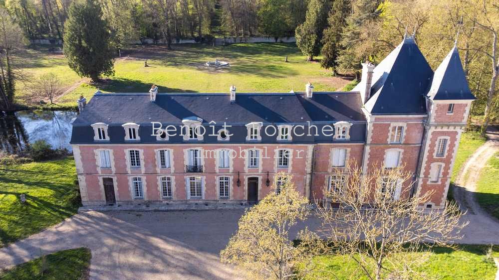Castello a Seraincourt, Isola di Francia, Francia 1 - 17749291