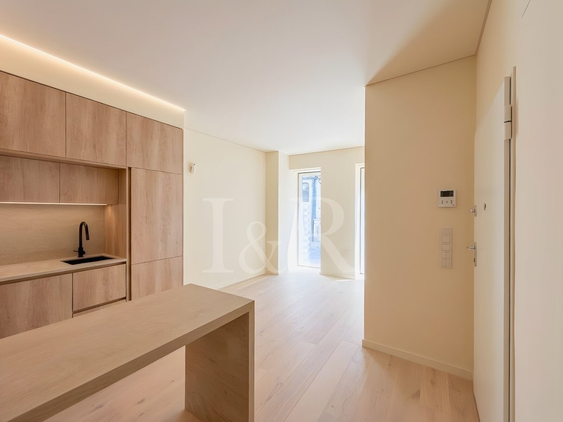 Apartment in Misericordia, Lisbon, Portugal 4 - 15491088