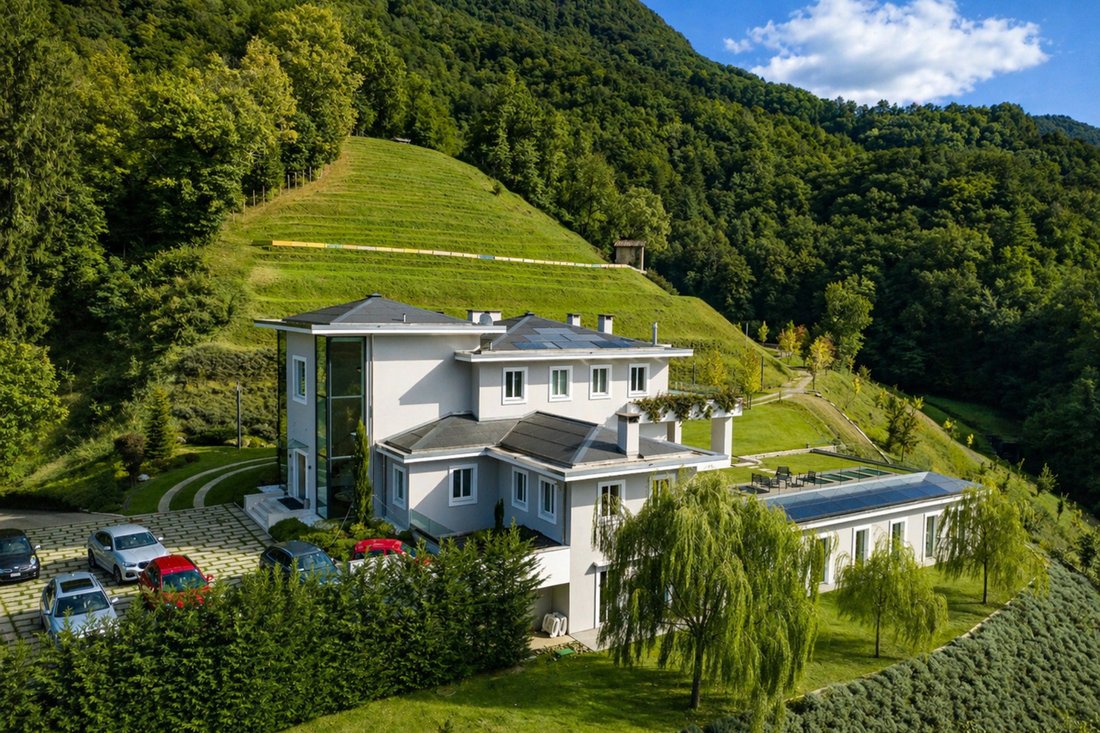 House in Lugano, Ticino, Switzerland 3 - 10725816