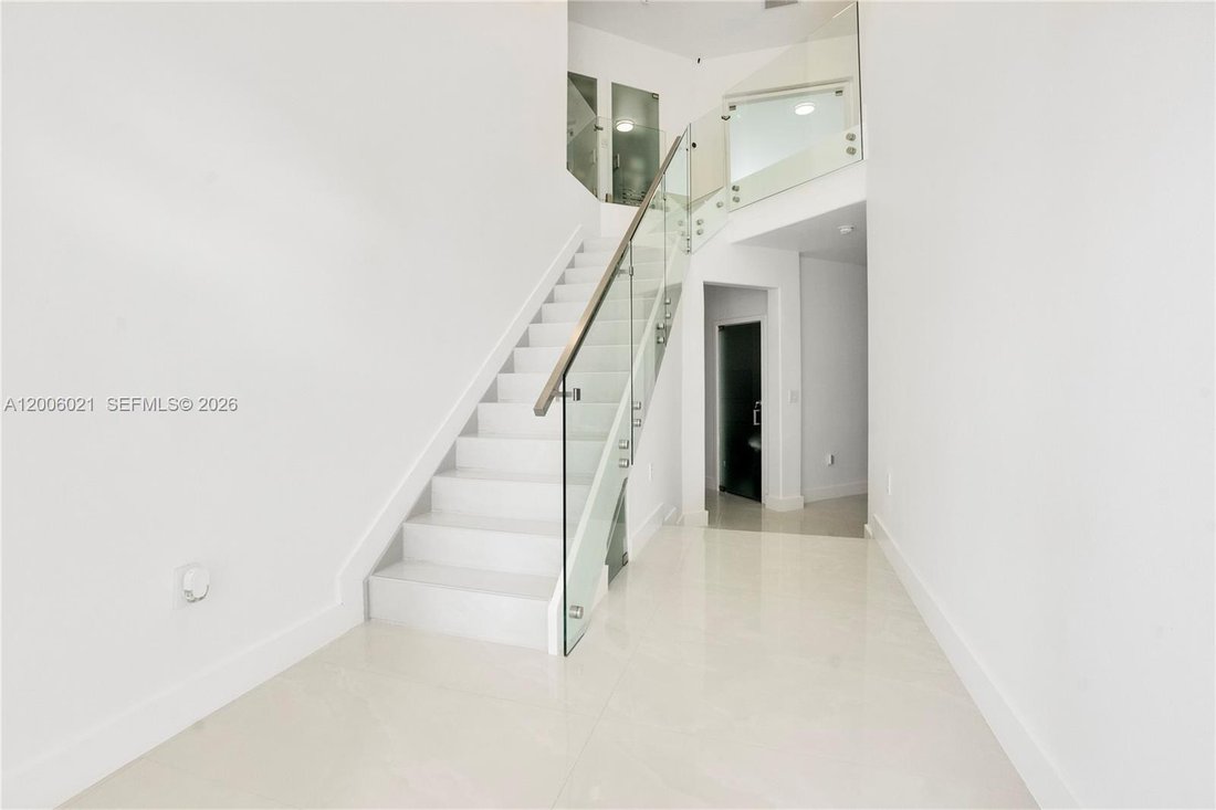 House in Miami, Florida, United States 5 - 17743007