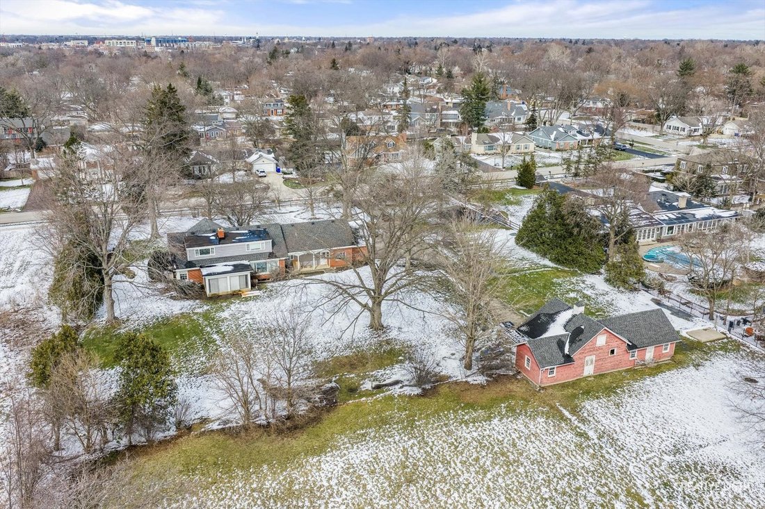 House in Wheaton, Illinois, United States 3 - 17750369