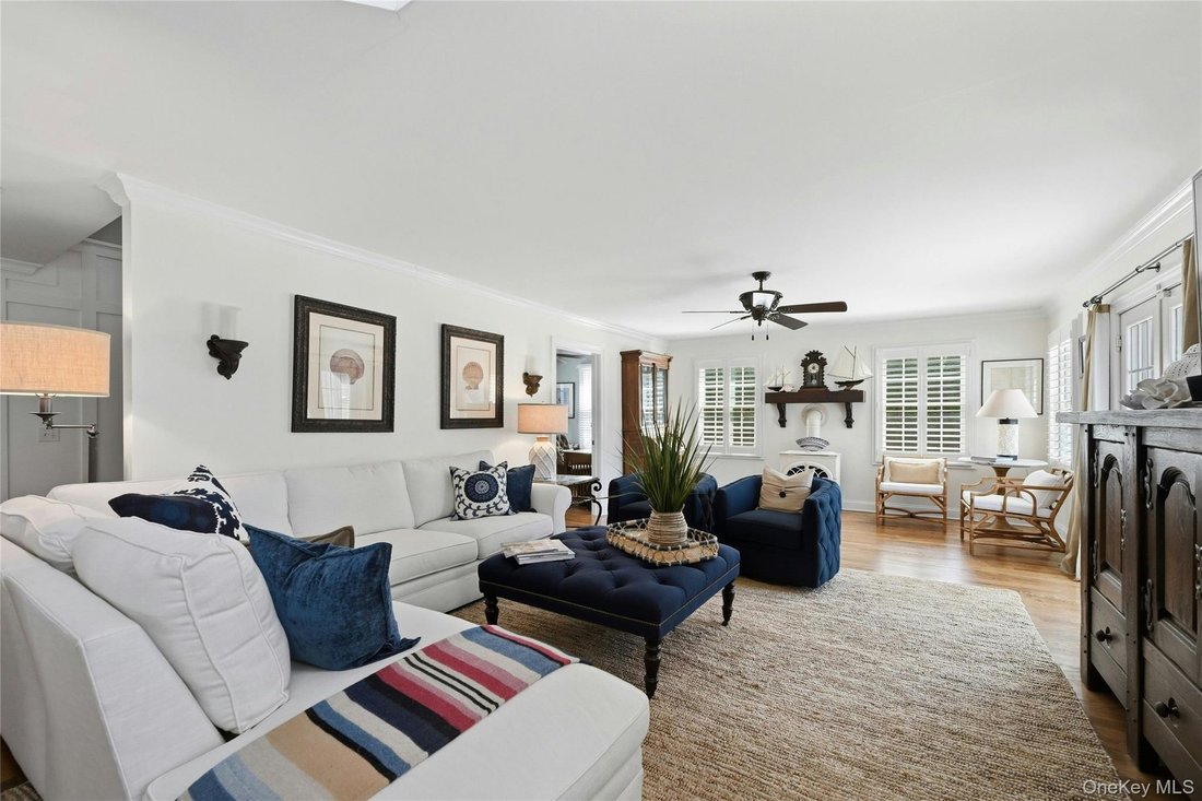 House in Southold, New York, United States 5 - 17745058