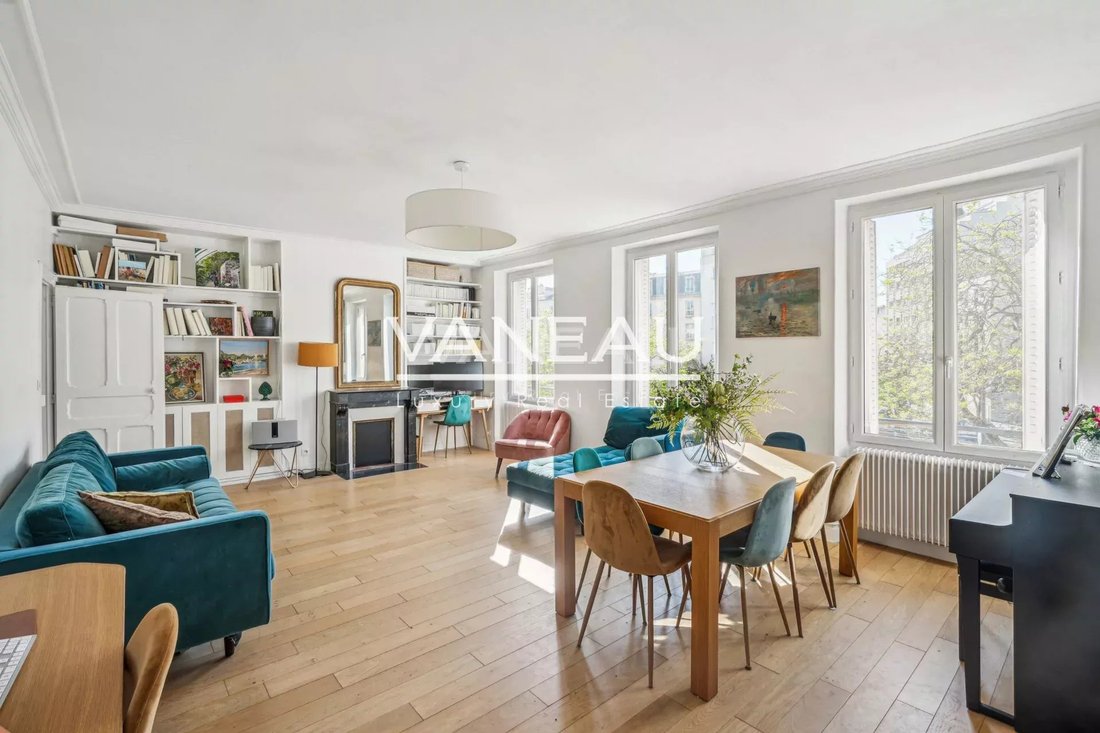 Apartment in Auteuil Sud, Paris 16e Arrondissement, Paris 2 - 15573588