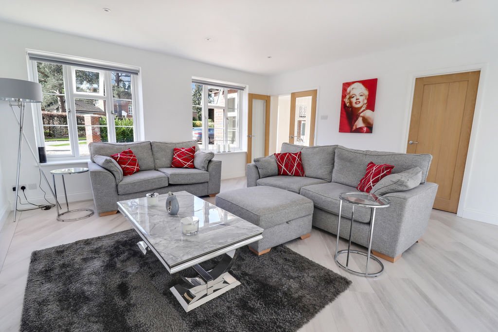 House in South Ascot, England 3 - 17743633