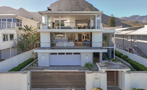 Maison en Municipalité locale d'Overstrand, Cap occidental, Afrique du Sud 1