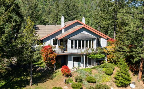 House in Talent, Oregon, United States 1