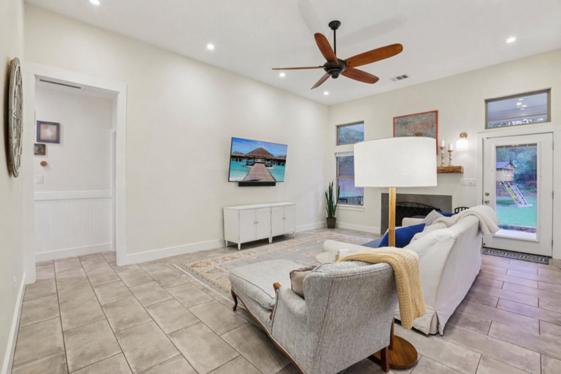 House in Bastrop, Texas, United States 4 - 17704237