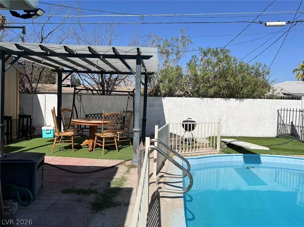 House in Las Vegas, Nevada, United States 3 - 17746956