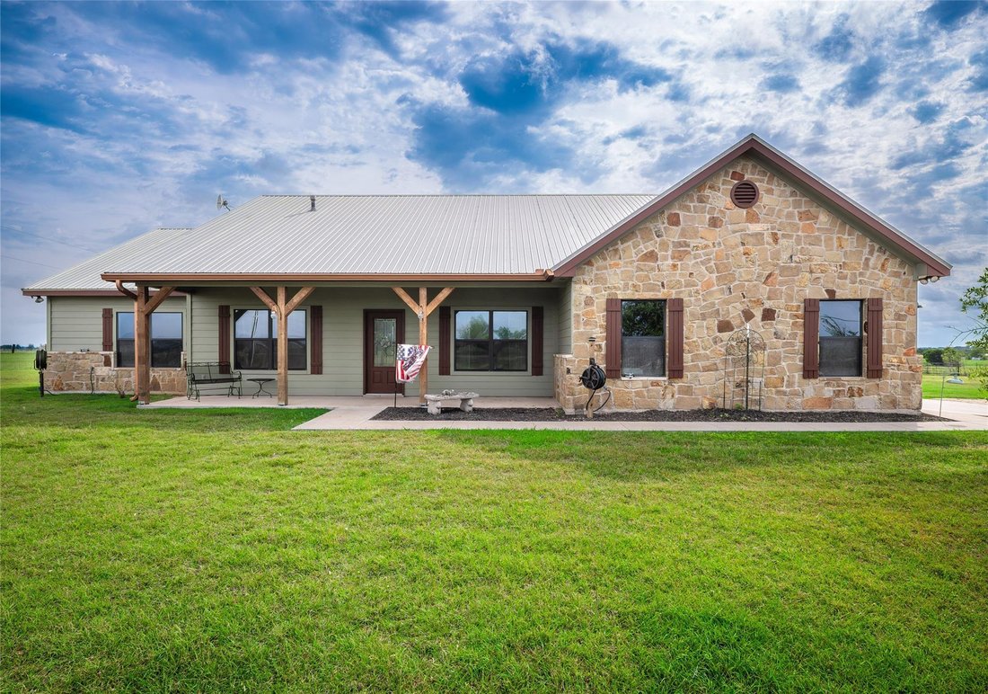 House in Beyersville, Texas, United States 1 - 17068006