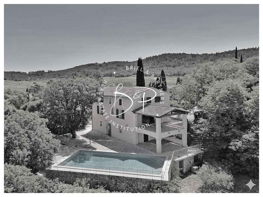 Villa in Le Thoronet, Provence-Alpes-Côte d'Azur, France 2 - 15794903