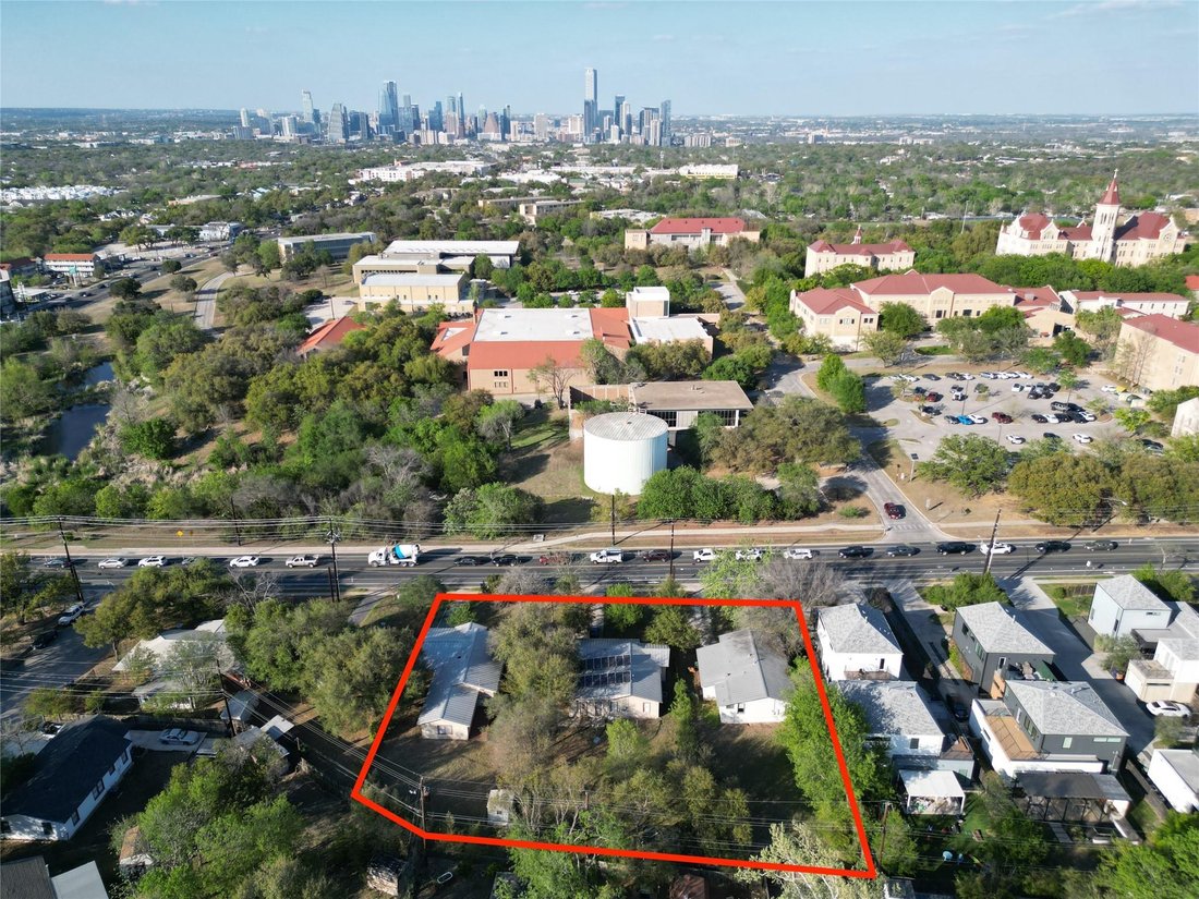 House in Austin, Texas, United States 1 - 17747830