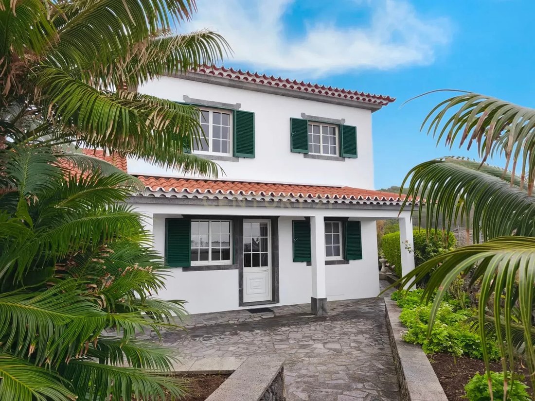 Villa in Rosto do Cao (Sao Roque), Azores, Portugal 5 - 16493724