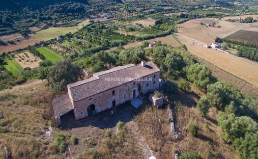 Finca in Manacor, Balearic Islands, Spain 1