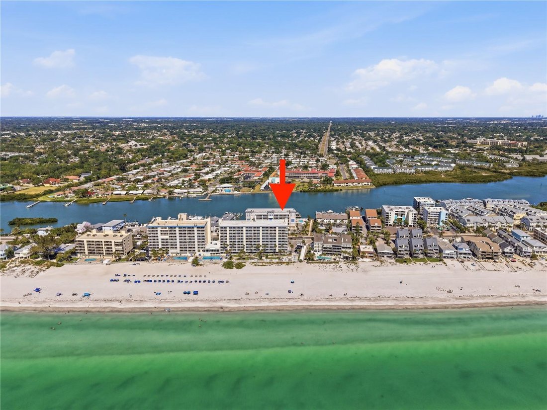 Condo in Indian Shores, Florida, United States 1 - 17748004