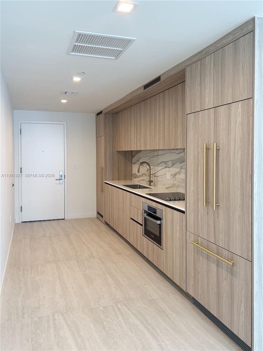 Condo in Miami, Florida, United States 4 - 17523807