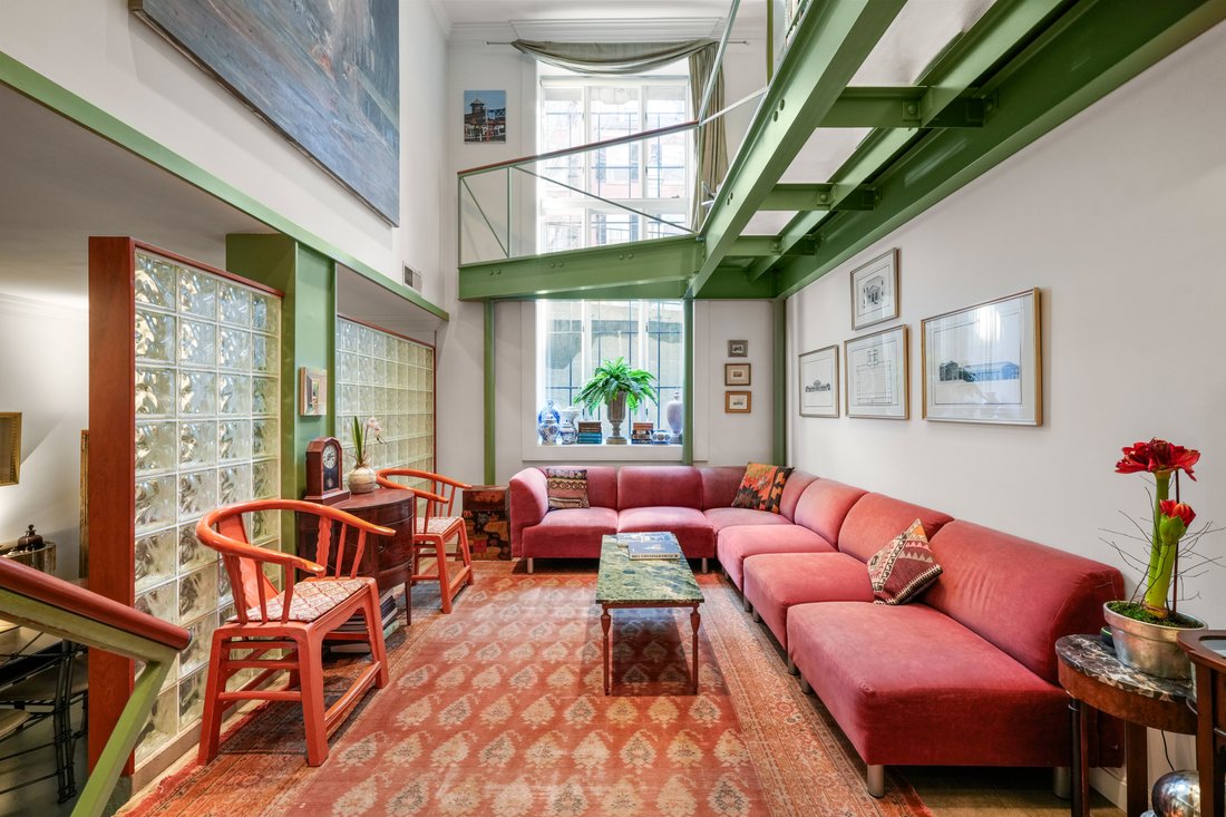 Condo in Boston, Massachusetts, United States 1 - 17742649