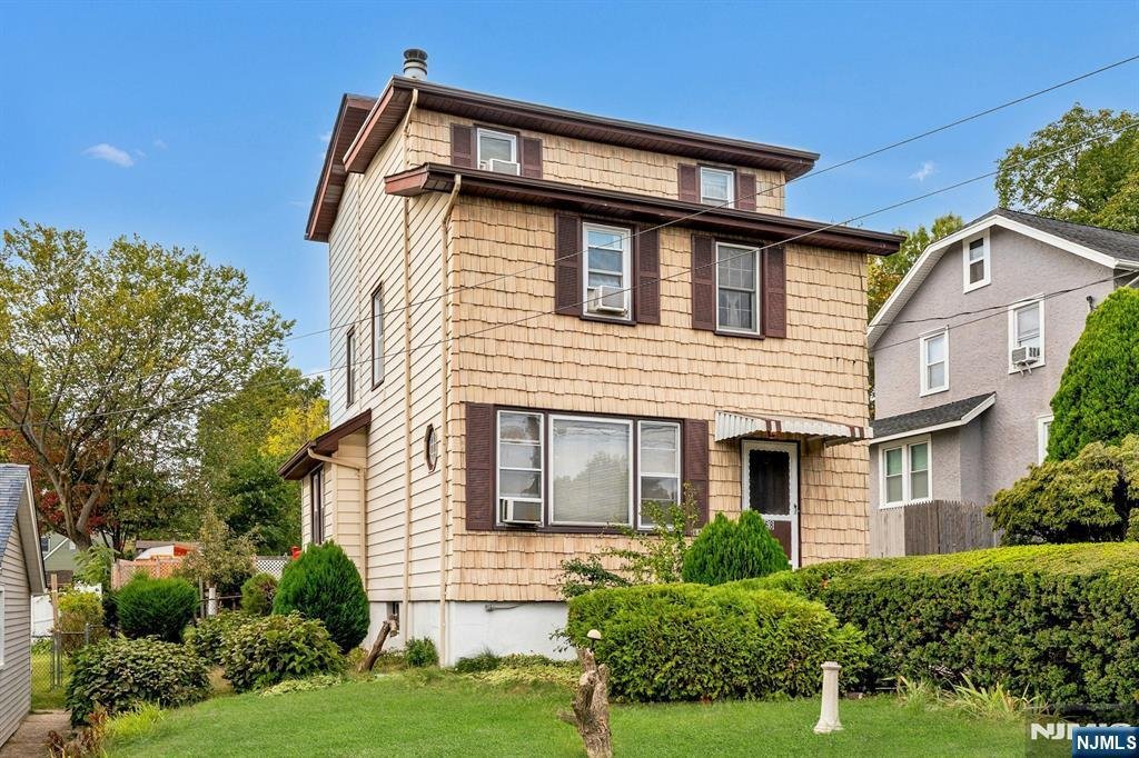 House in Teaneck, New Jersey, United States 3 - 16405076