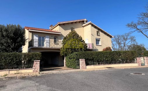 Villa in Saint-Genis-des-Fontaines, Occitania, France 1