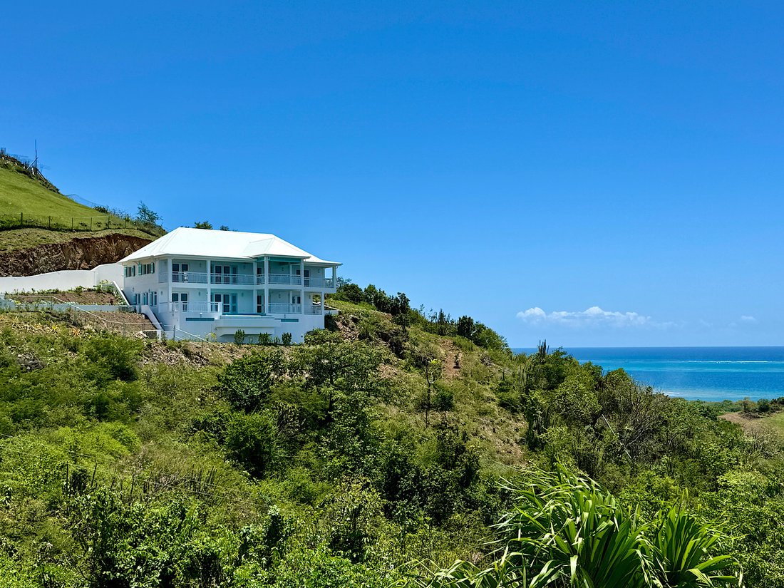 Villa in Saint John's, Saint John, Antigua and Barbuda 4 - 17746108