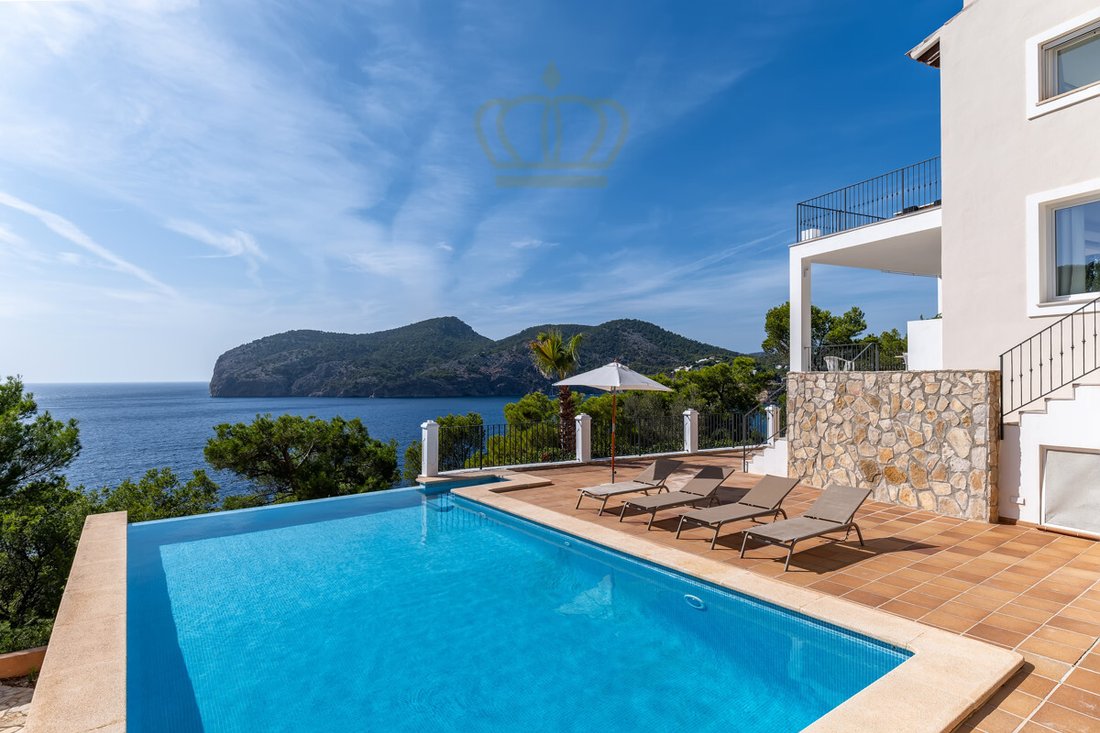 Villa in Camp de Mar, Mallorca, Andratx, Balearic Islands 2 - 17749772