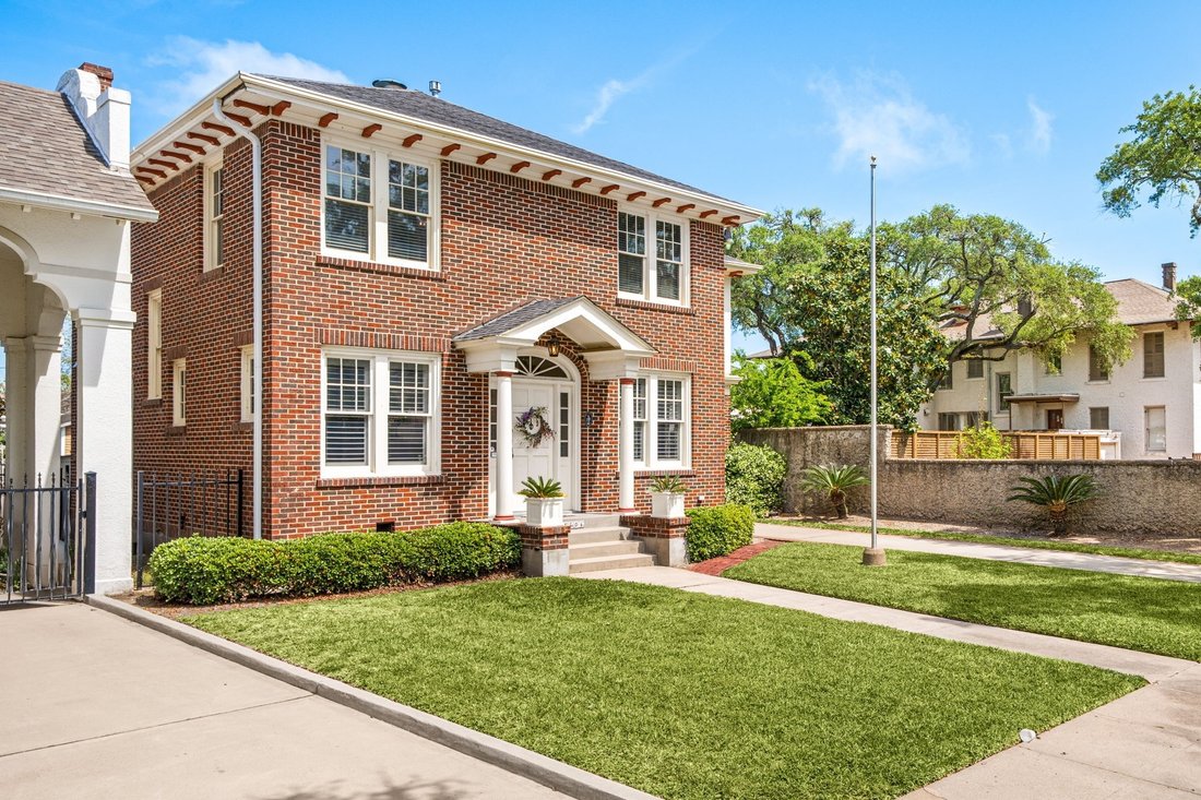 House in Galveston, Texas, United States 2 - 17744923
