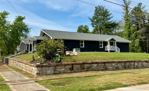 South Pittsburg, Tennessee, United States 1