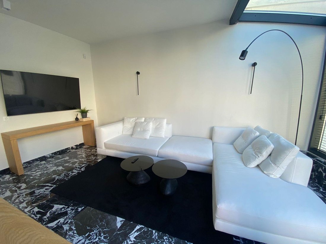 Apartment in Sunoikia Kolonakiou, 1st District of Athens, Athens 3 - 17744536