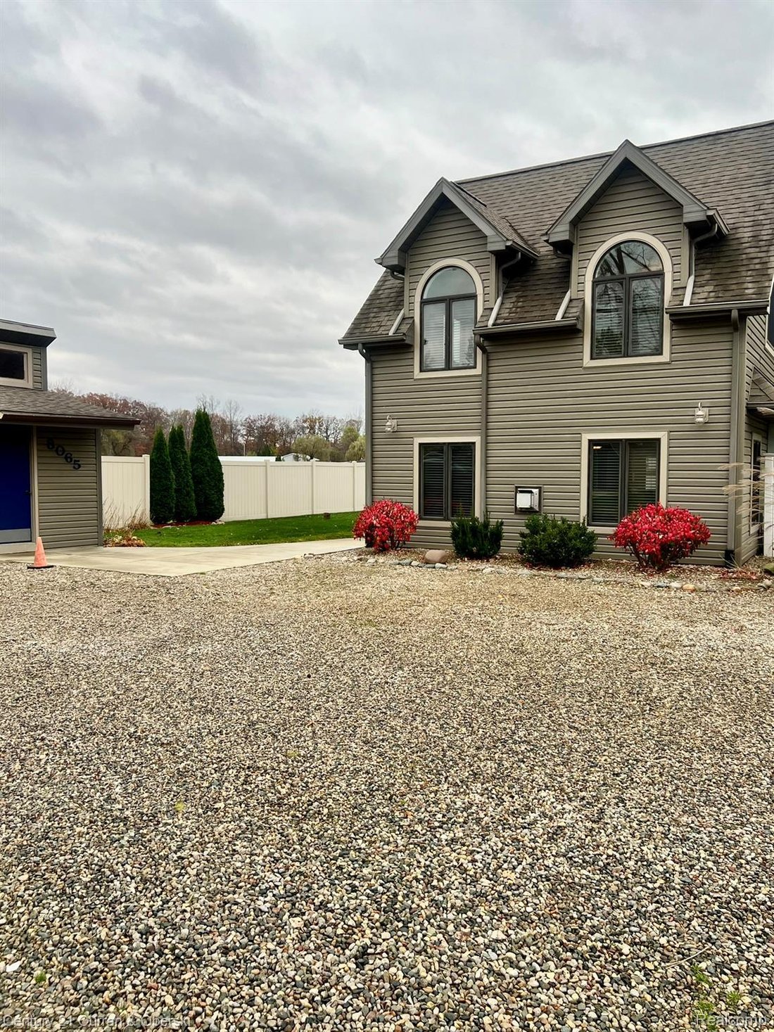 House in Leoni, Michigan, United States 2 - 17745214
